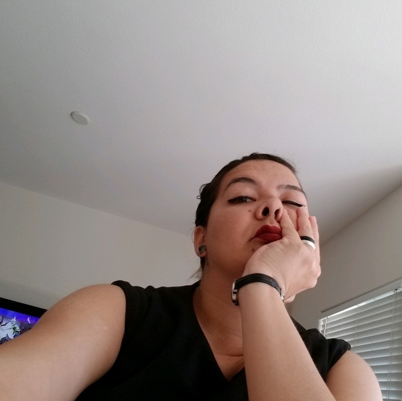 Meet your Posher, Silvia - Picture 1 of 1